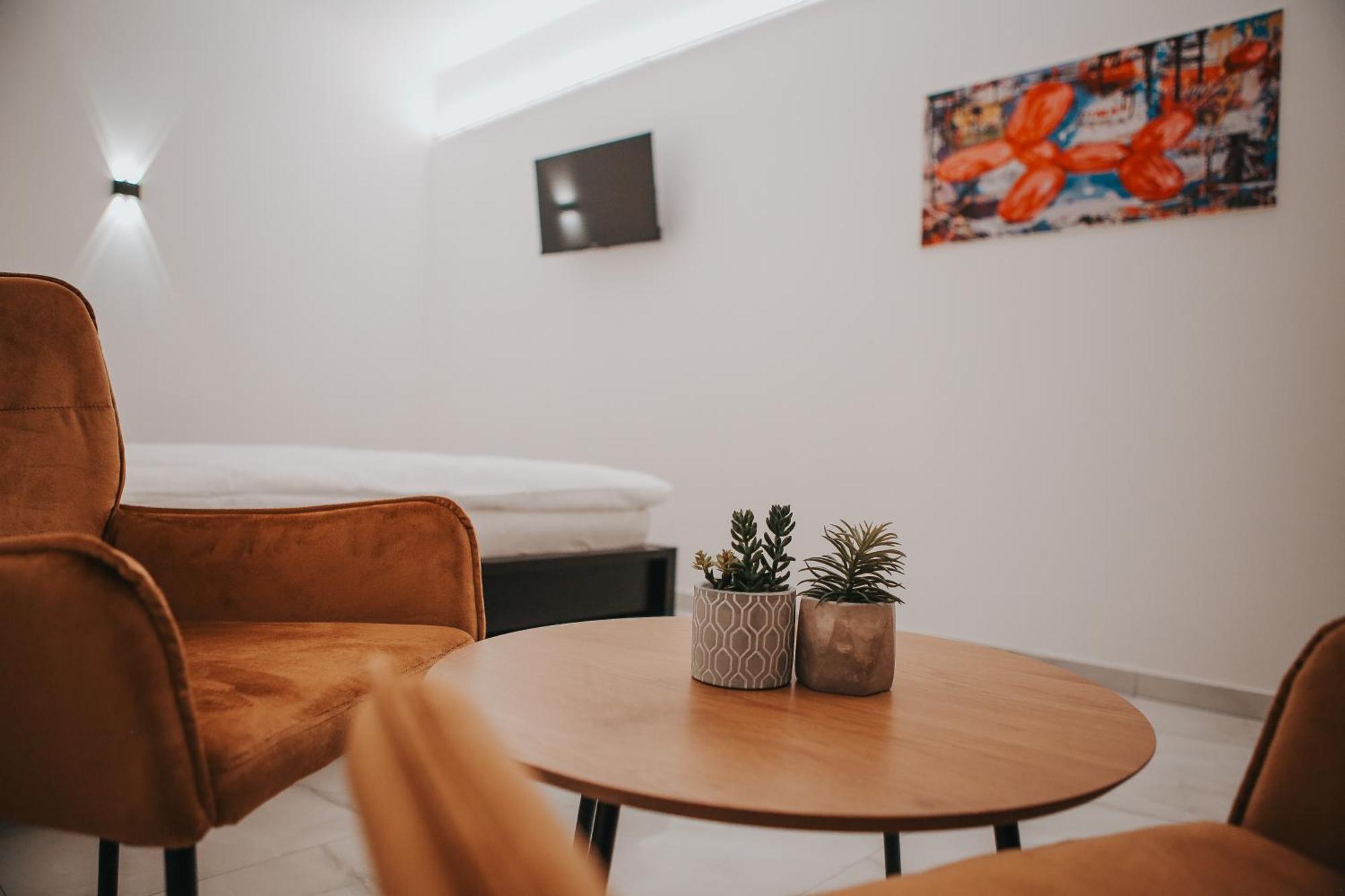 Zizkoff Apartments Prag Exteriör bild